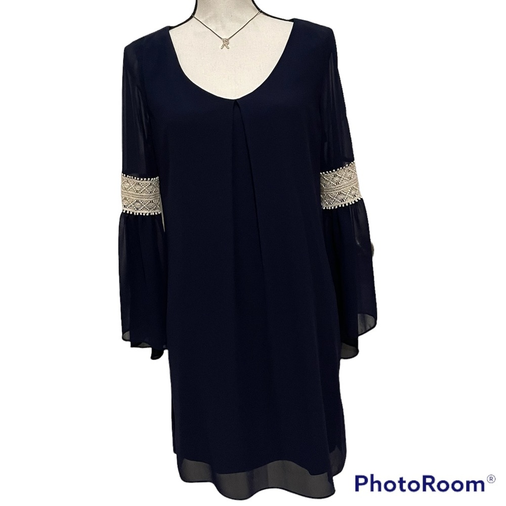 By & By Bell Embroidered Sleeve Semi Casual Blue Dress Size Large NWOT